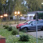 Zur Saale Hotel 2*