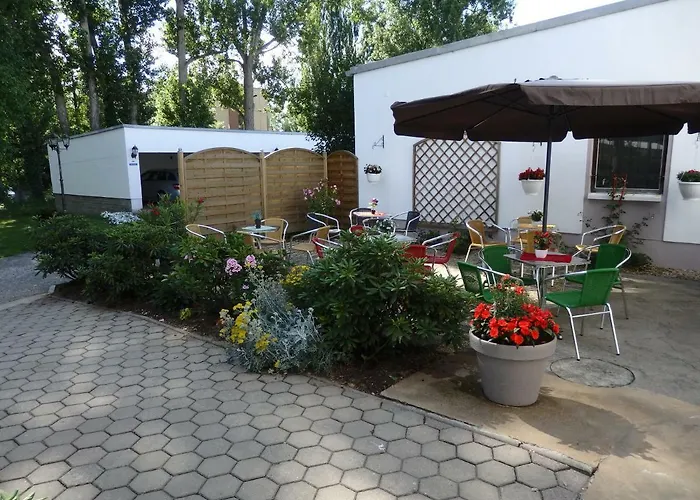 Otel Zur Saale Weißenfels